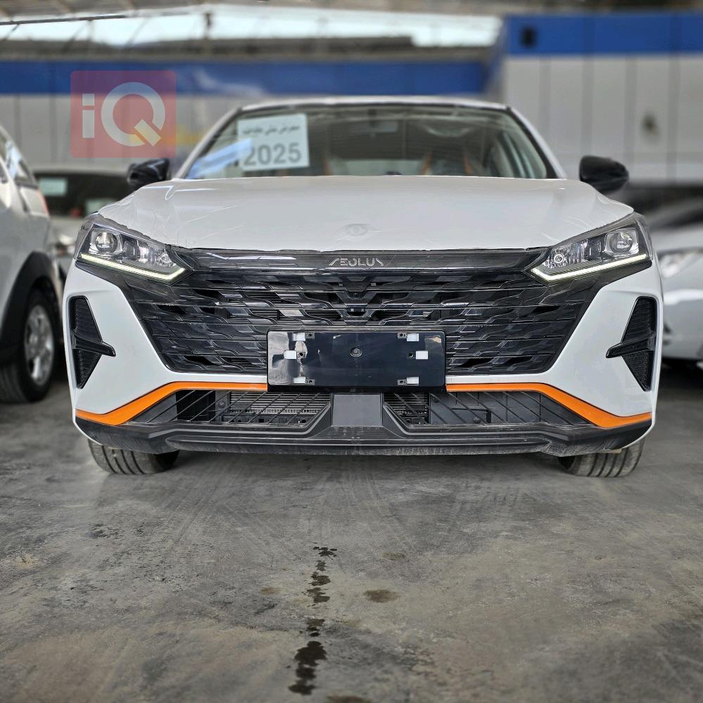 دۆنگ فینگ شاین